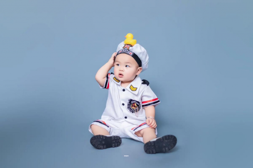 阿坝宝宝老摇头怎么回事 阿坝宝宝老摇头怎么回事